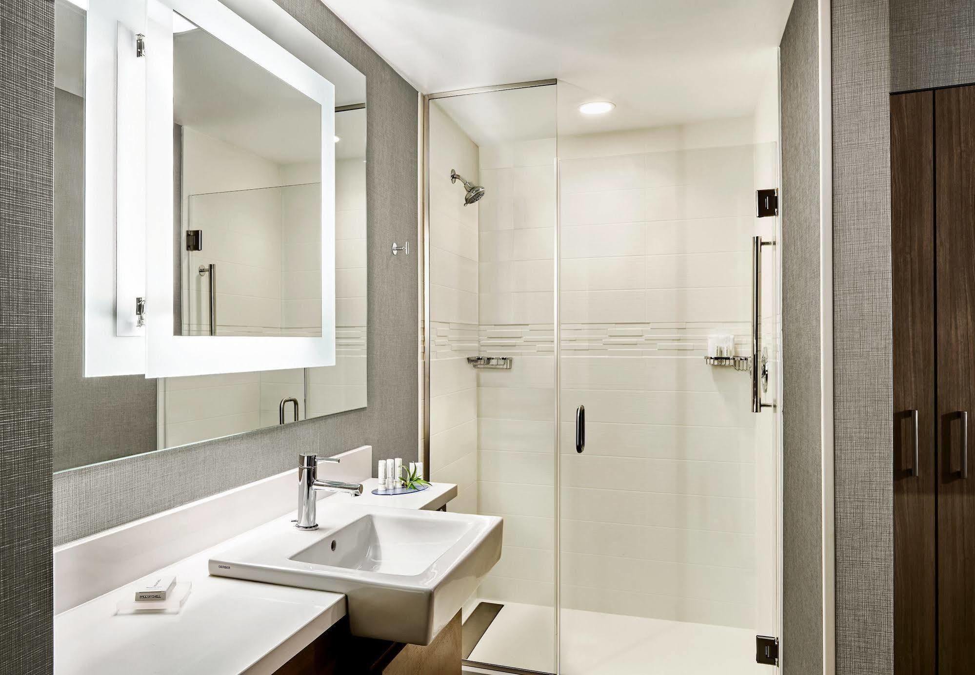Springhill Suites By Marriott Kansas City Lenexa/City Center Extérieur photo